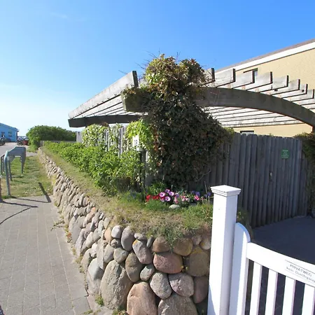 Apartment Dünenhof Zum Kronprinzen- Seestr 18, App 51 *