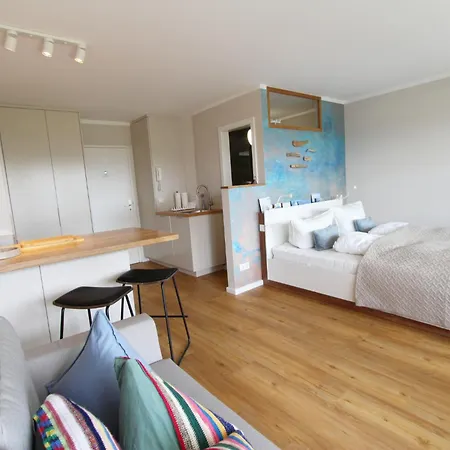 Apartment Dünenhof Zum Kronprinzen- Seestr 18, App 51 *